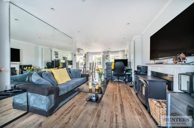Rooms for rent in Thamesmead Centre Main Photo