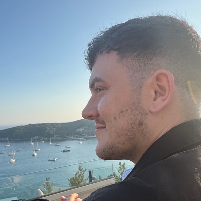 Looking for a buddy up, house/flat share Main Photo