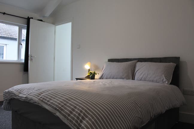 6-Bed All-En-Suite House – Double Rooms, ALL BILLS Main Photo