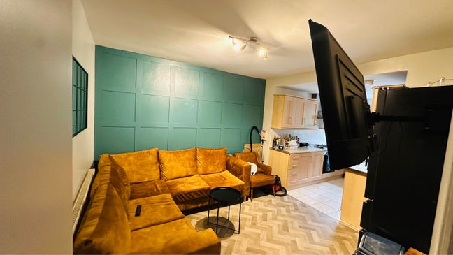 Beautiful 1 Bed available at Trenic Drive Main Photo