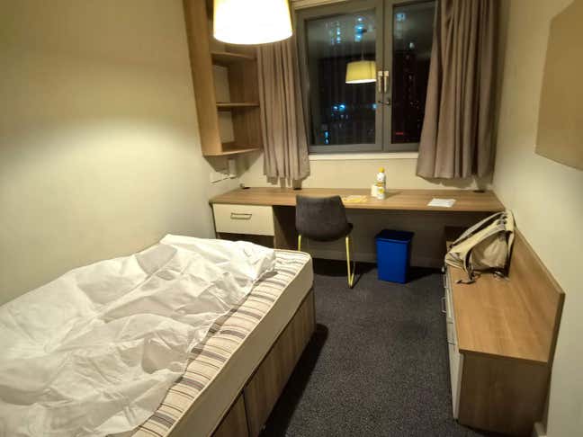 Looking for someone to take over my ensuite room Main Photo