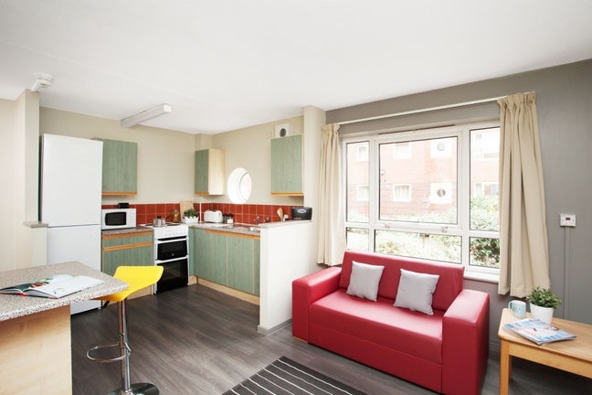 Urgent Tenancy Takeover Main Photo