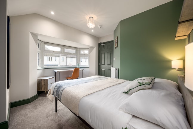 Stunning 3 Bed House Share 😍 All Bills Included Main Photo
