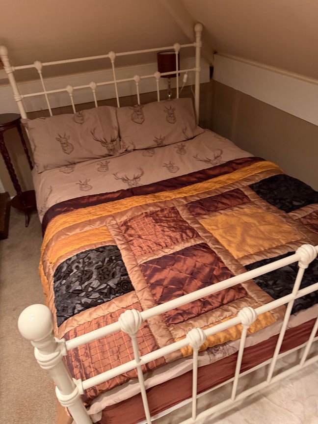 Double Bedroom Main Photo