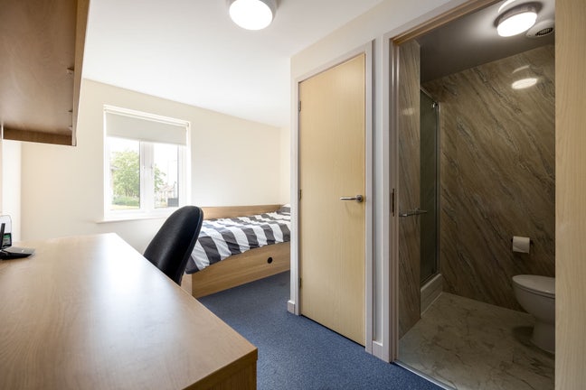 Best-Value Ensuite Student Accommodation in Oxford Main Photo