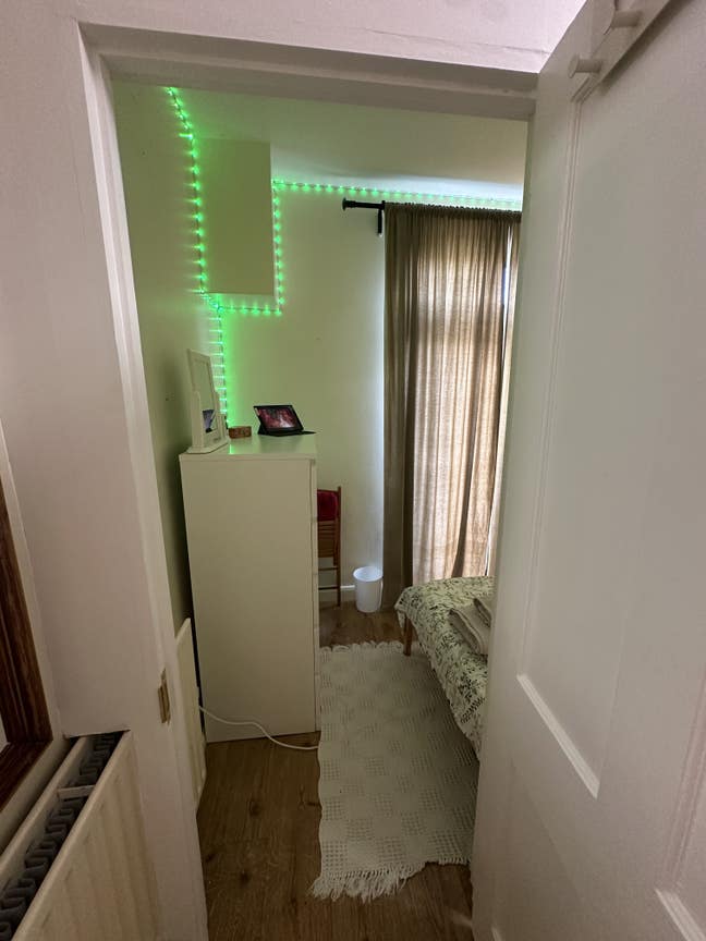 Cozy single bedroom - Bromley, Grove Park Main Photo