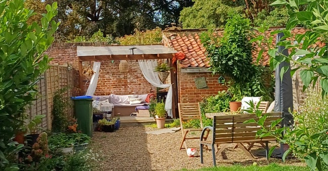 Beautiful Country Home Share!!Buddy up.. Car esse Main Photo