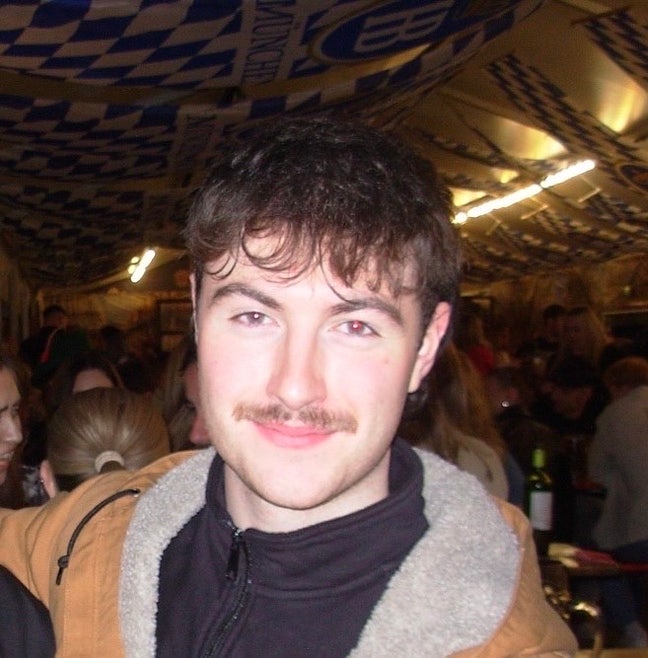 21 yr old student  Main Photo