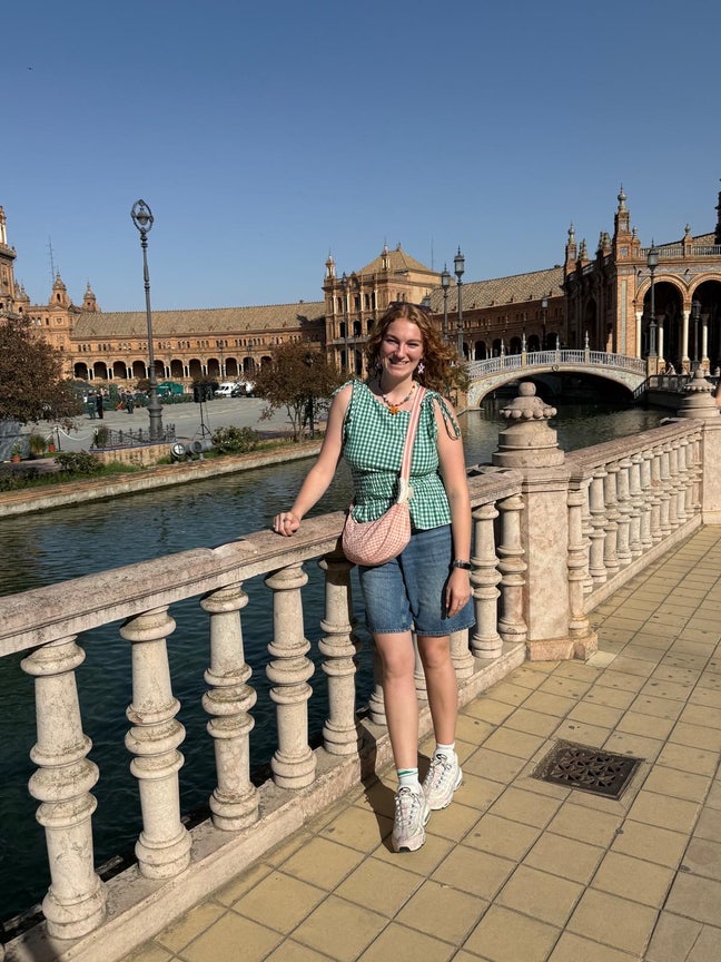 Looking for a spare room- 2 flatmates max Main Photo