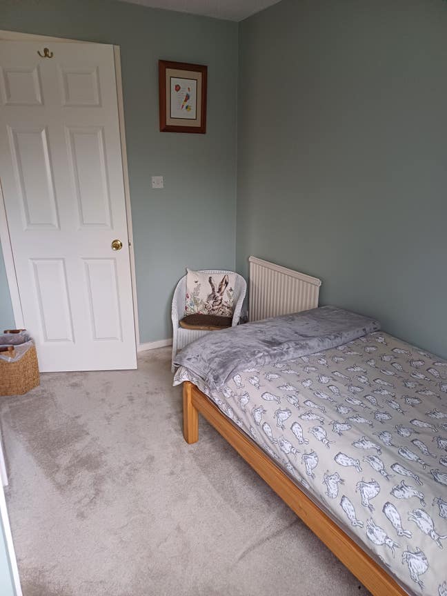 Contractor room near Fawley  Main Photo