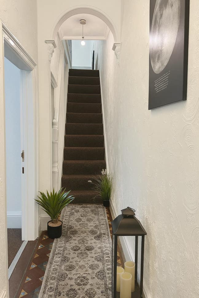 ⭐ Move in Solo, Live Together 🏡 Main Photo
