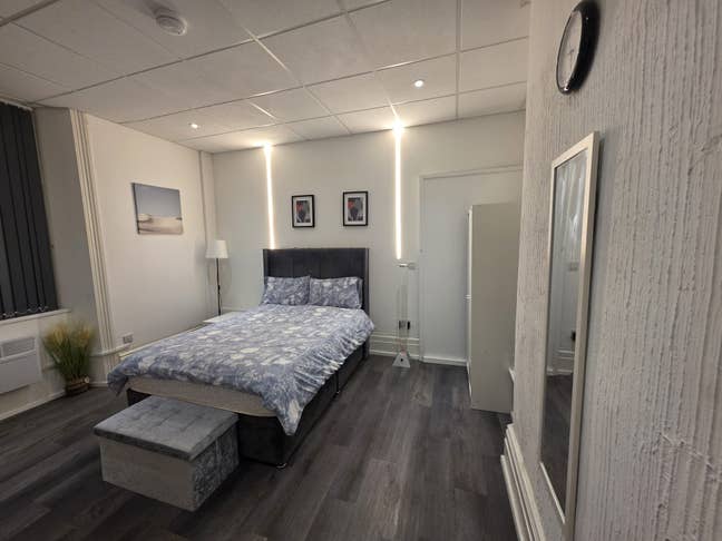 Double Room is available for rent - S3 Main Photo