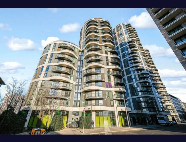 2 Bed Flat, Oculus House, IG11 Main Photo