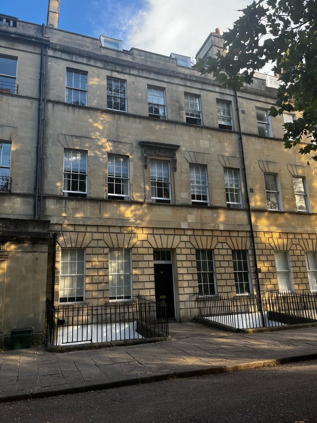 Georgian Flat close to centre of Bath Main Photo