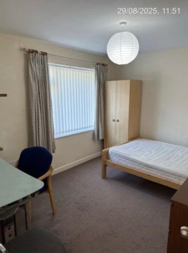 Double Bedroom For Rent - Moulscoomb, Brighton Main Photo