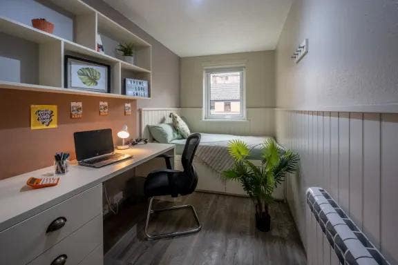 Tenancy Takeover – Meadow Court, Edinburgh (CRM St Main Photo