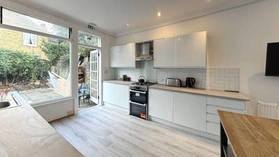 ⚡️ Cosy Double Room In Friendly Putney Houseshare Main Photo