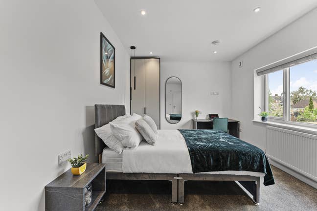 🎺Amazing Studio in Fletton, High Street 🎺 Main Photo