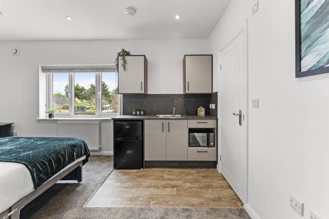 🎺Amazing Studio in Fletton, High Street 🎺 Main Photo