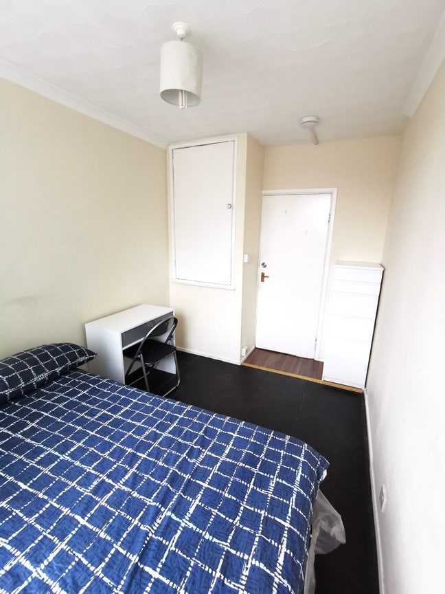 🏡 Bright Single Room – SE16 2EZ  Main Photo