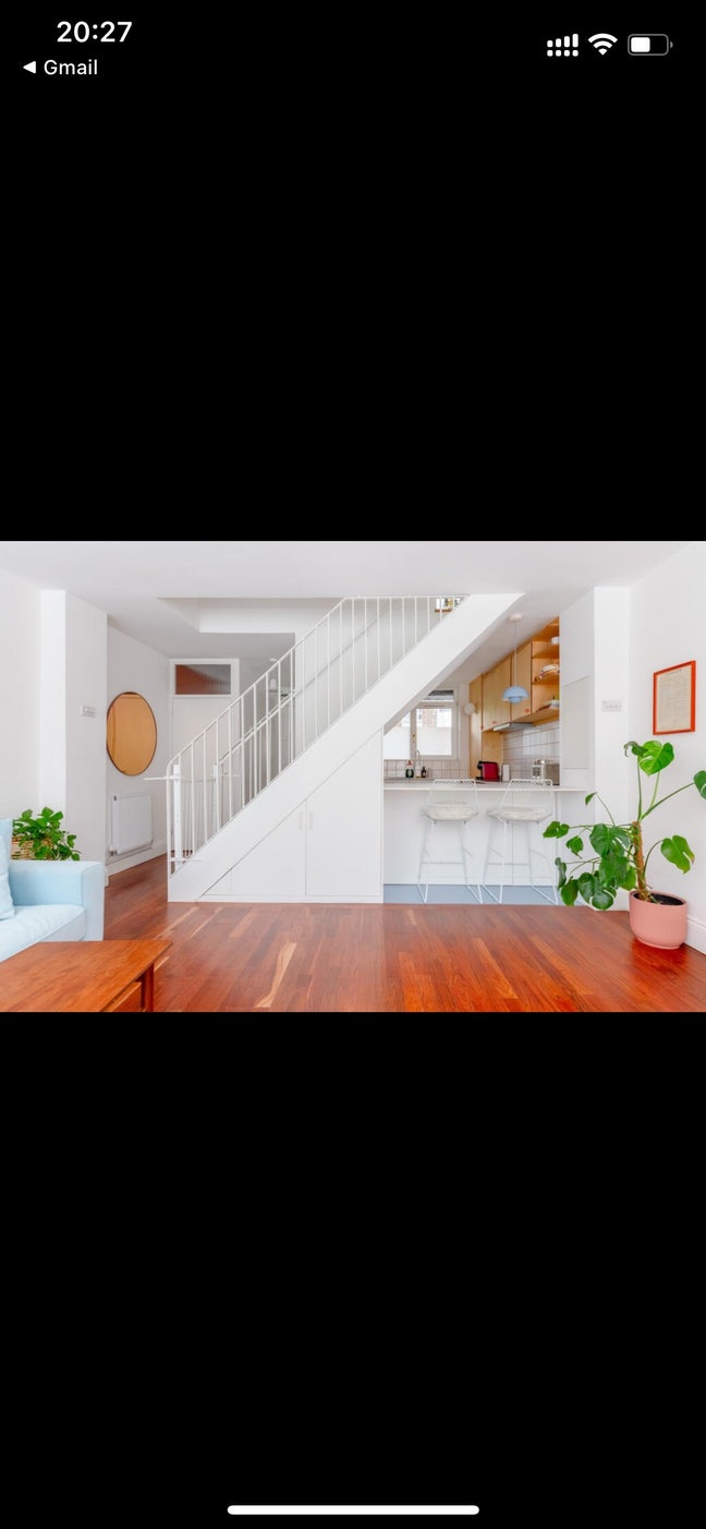 Gorgeous Hoxton Flat Main Photo