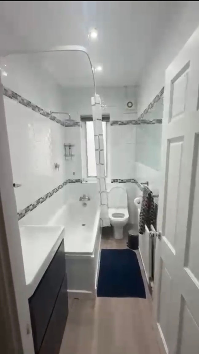 Looking for a New Flatmate! Main Photo