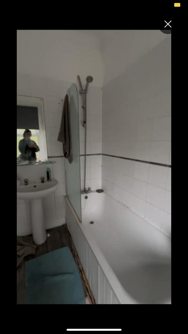 Beautiful large room available - Peckham Main Photo