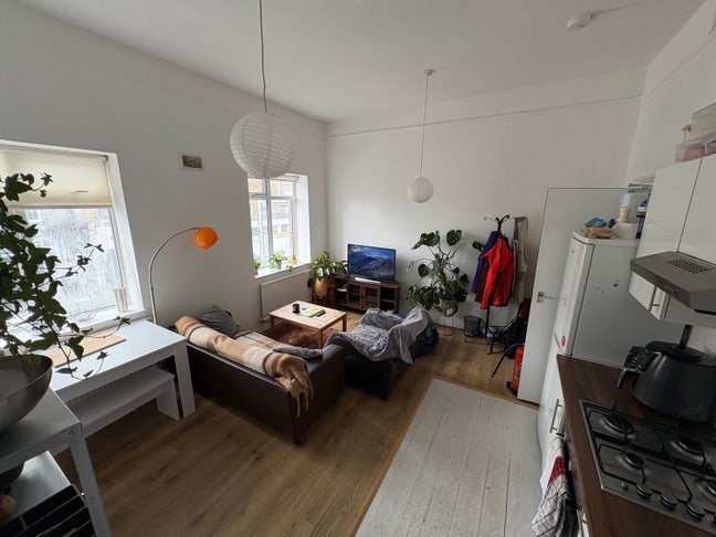 Room with Double-bed (available immediately) Main Photo