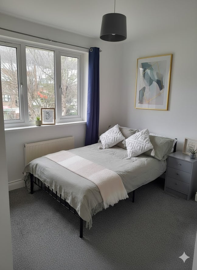 Walking Distance to Qa - 3 Rooms Coming Soon! Main Photo