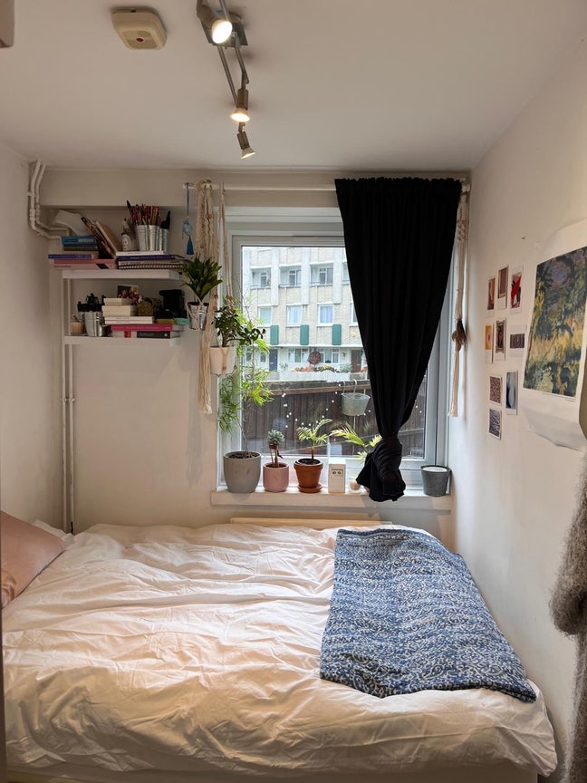 Small double room in Bethnal Green Main Photo