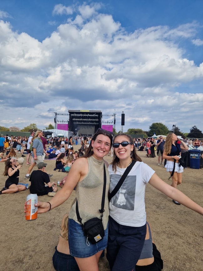 Buddy up/room for rent August 2026!! Main Photo