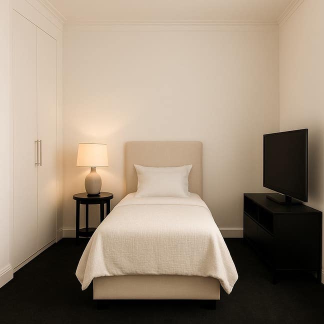 Bright & Cozy  room in a two bedroom flat for rent Main Photo