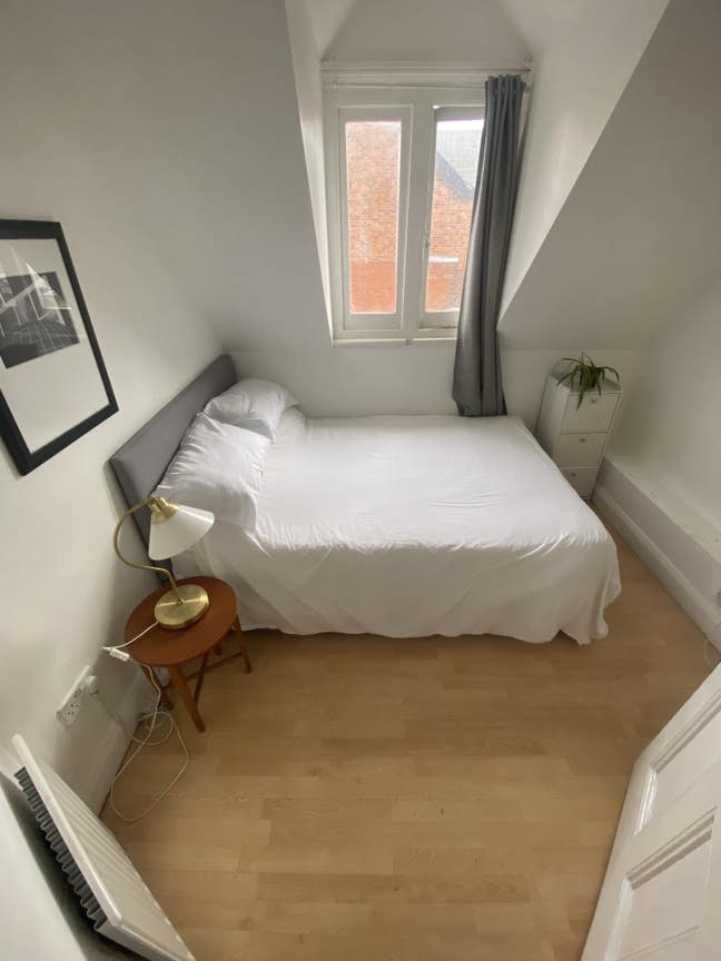 Double room in 2-bed flat–Willesden Green (zone 2) Main Photo