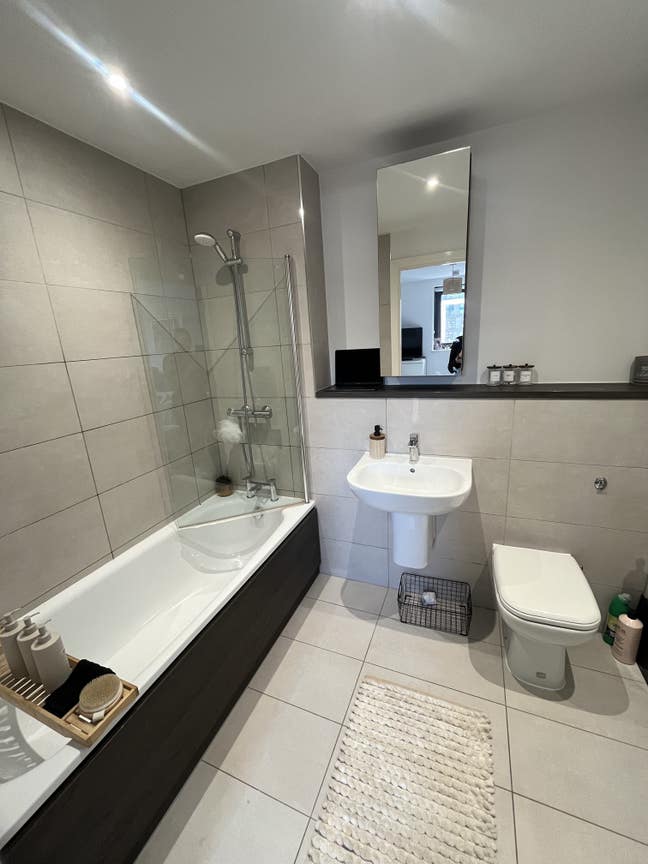 Double en-suite available  Main Photo