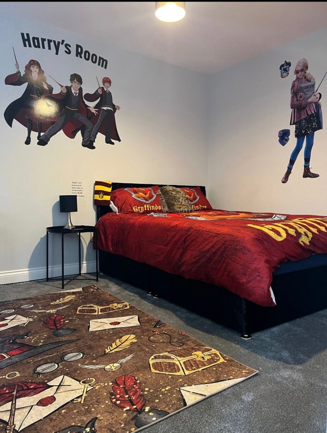 One bedroom themed property Main Photo