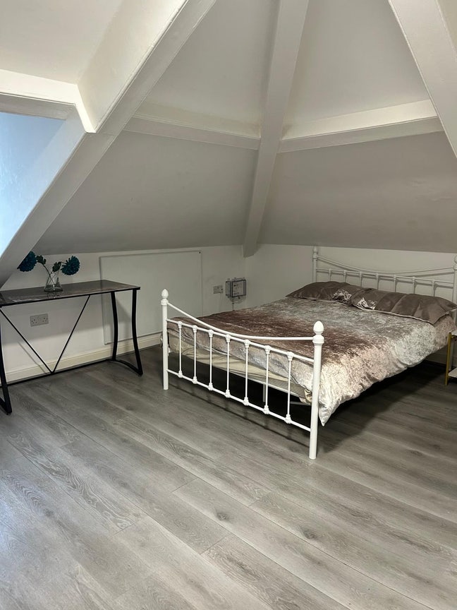 Double room to rent Torquay  Main Photo