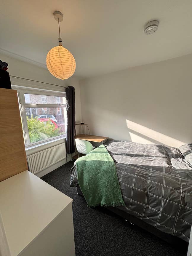 Double Room available immediately  Main Photo