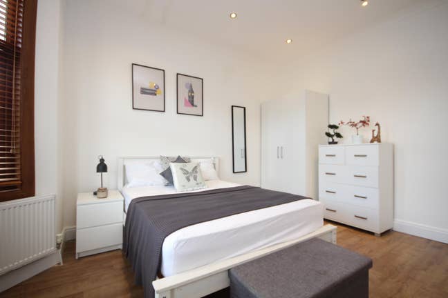 🏡✨Newly Refurbed House-Fantastic Rooms&Location! Main Photo