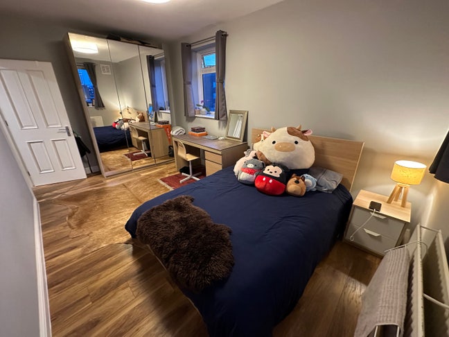 All Bills included/Large Doubleroom/near tube&park Main Photo