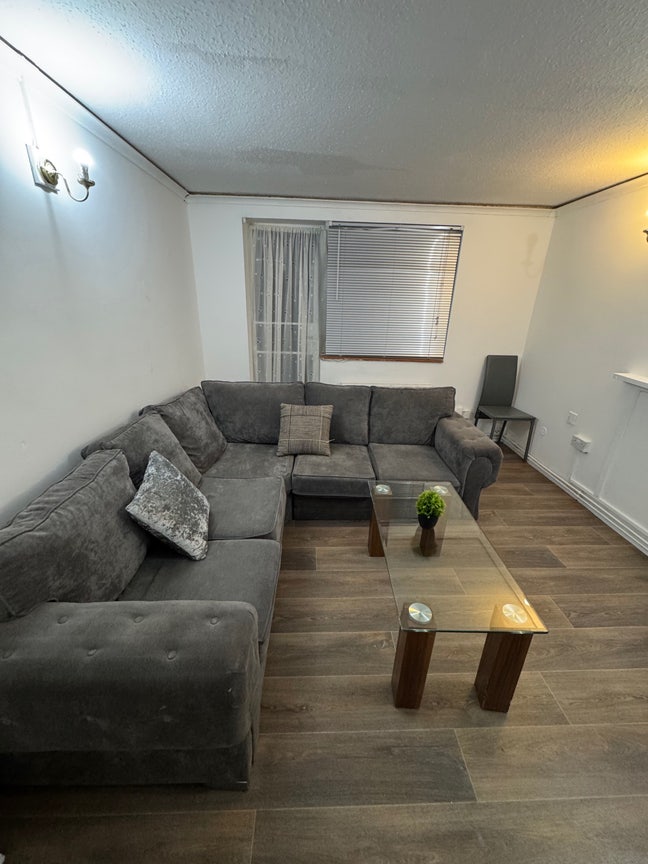 Cosy 1 bed Flat in Upper Edmonton - Great Location Main Photo
