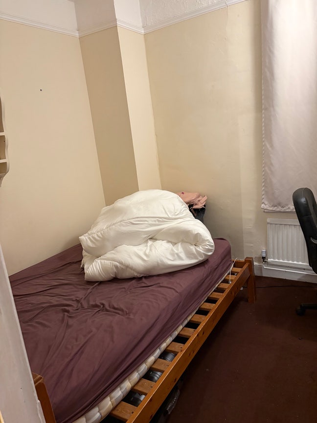 Room in NR2 3HD Main Photo
