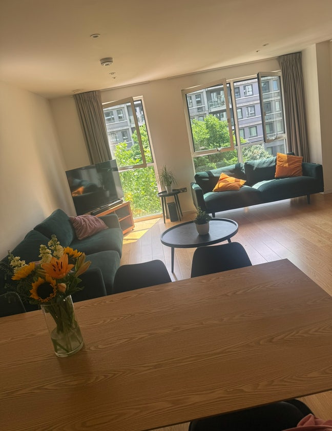 Bright Double Room | East Village | Early November Main Photo