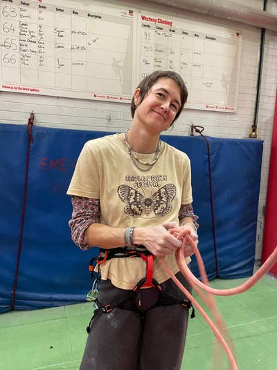 Looking for a spot in / near Waterloo  Main Photo