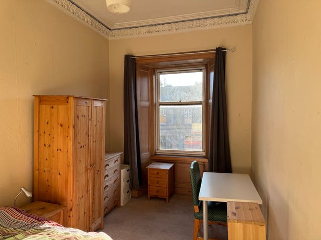 Affordable double room in a shared flat (EH16) Main Photo
