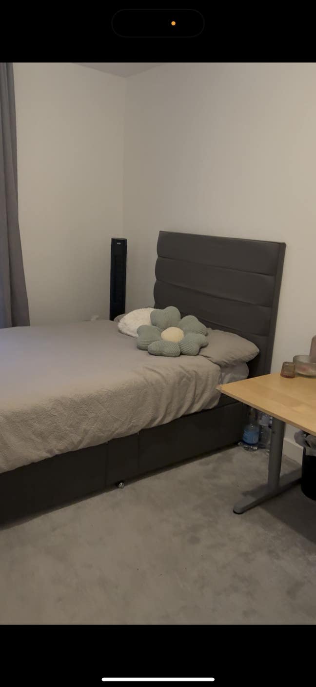 Room in 3-Bed House – 10 Min from North Greenwich  Main Photo
