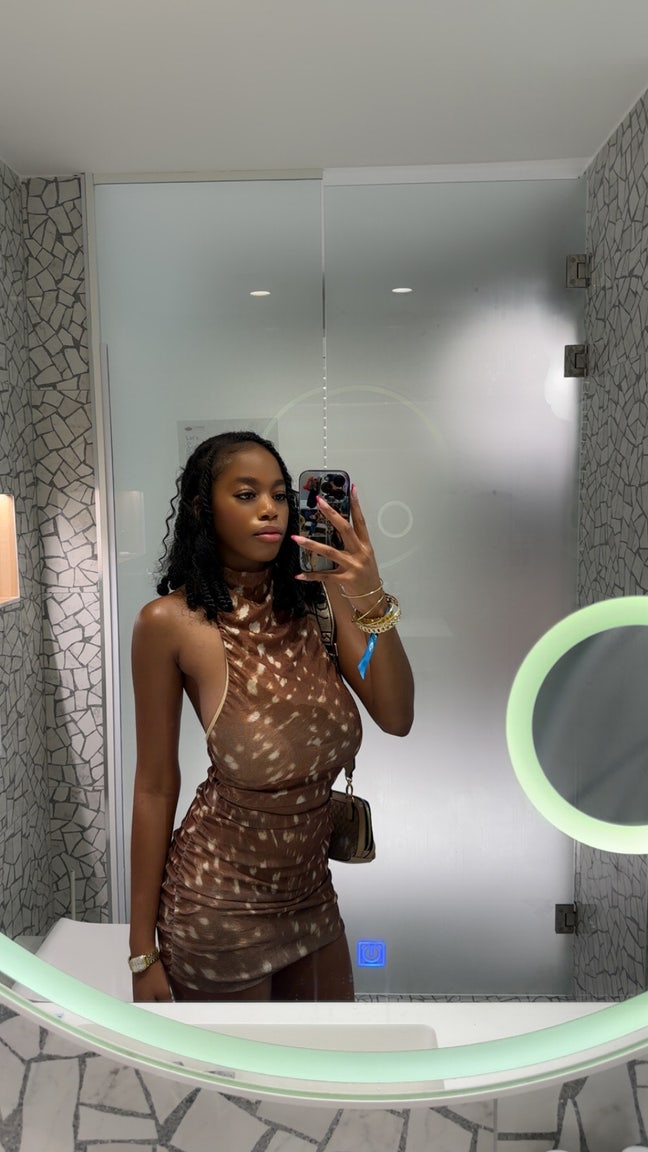 Searching for a room  Main Photo