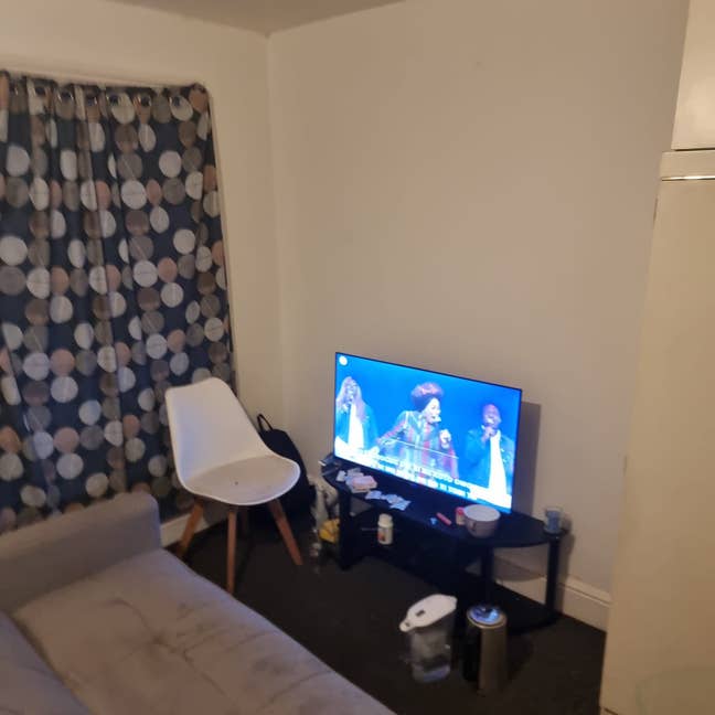 A big spacious double room in a nice house Main Photo