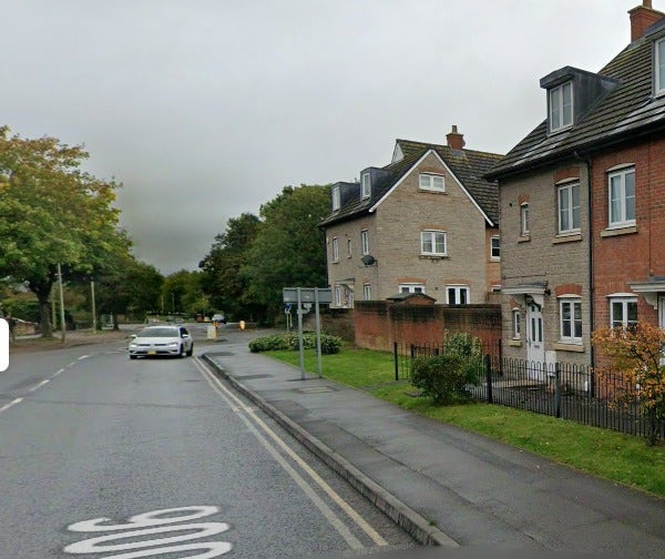 Ensuite Room for Rent in Desirable Swindon Old Tow Main Photo