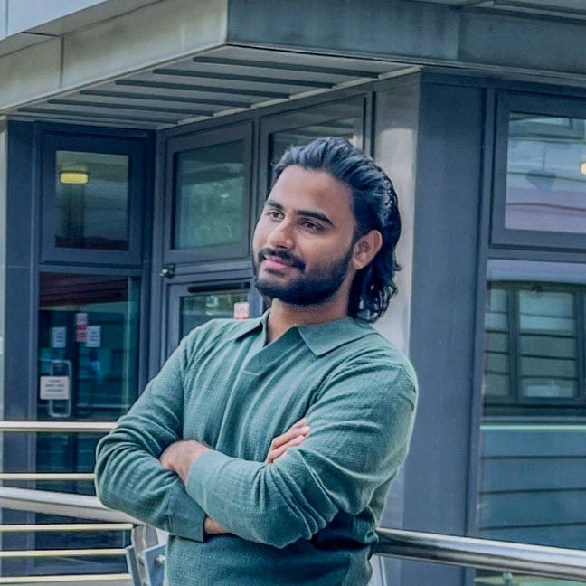 Student Looking for a room. Main Photo