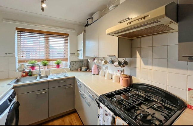 Double room available  Main Photo